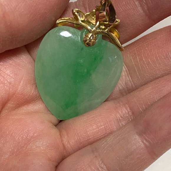 14K Gold Jade and Diamond Floral Pendant - Green Jade Accent - Picture 4 of 10